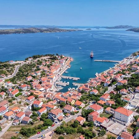 Holiday House With A Parking Space Sali, Dugi Otok - 8138 Ngoại thất bức ảnh