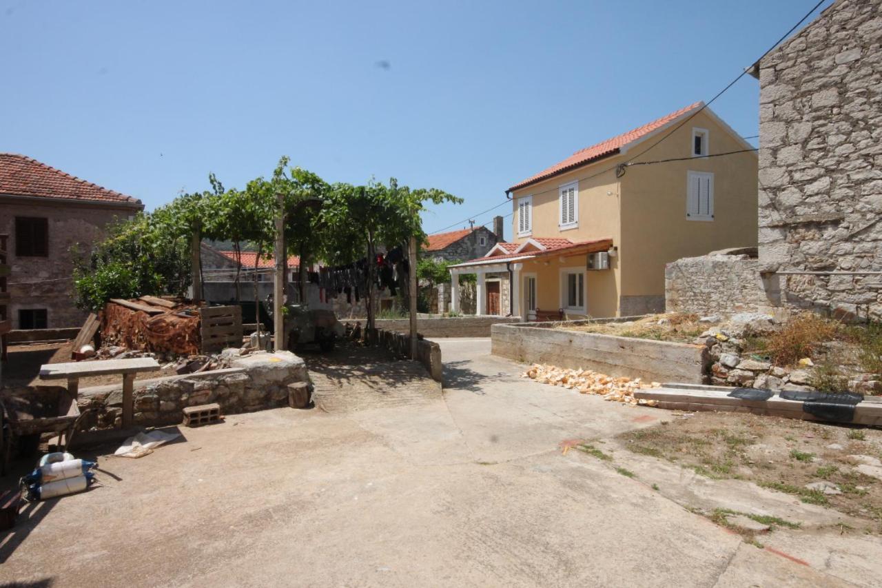 Holiday House With A Parking Space Sali, Dugi Otok - 8138 Ngoại thất bức ảnh